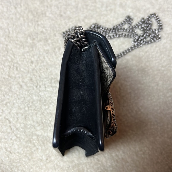 Gucci GG Supreme canvas chain super mini shoulder bag - Picture 2 of 8